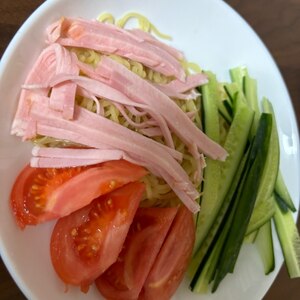 ひと手間で美味しい！手作りたれで食べる冷やし中華